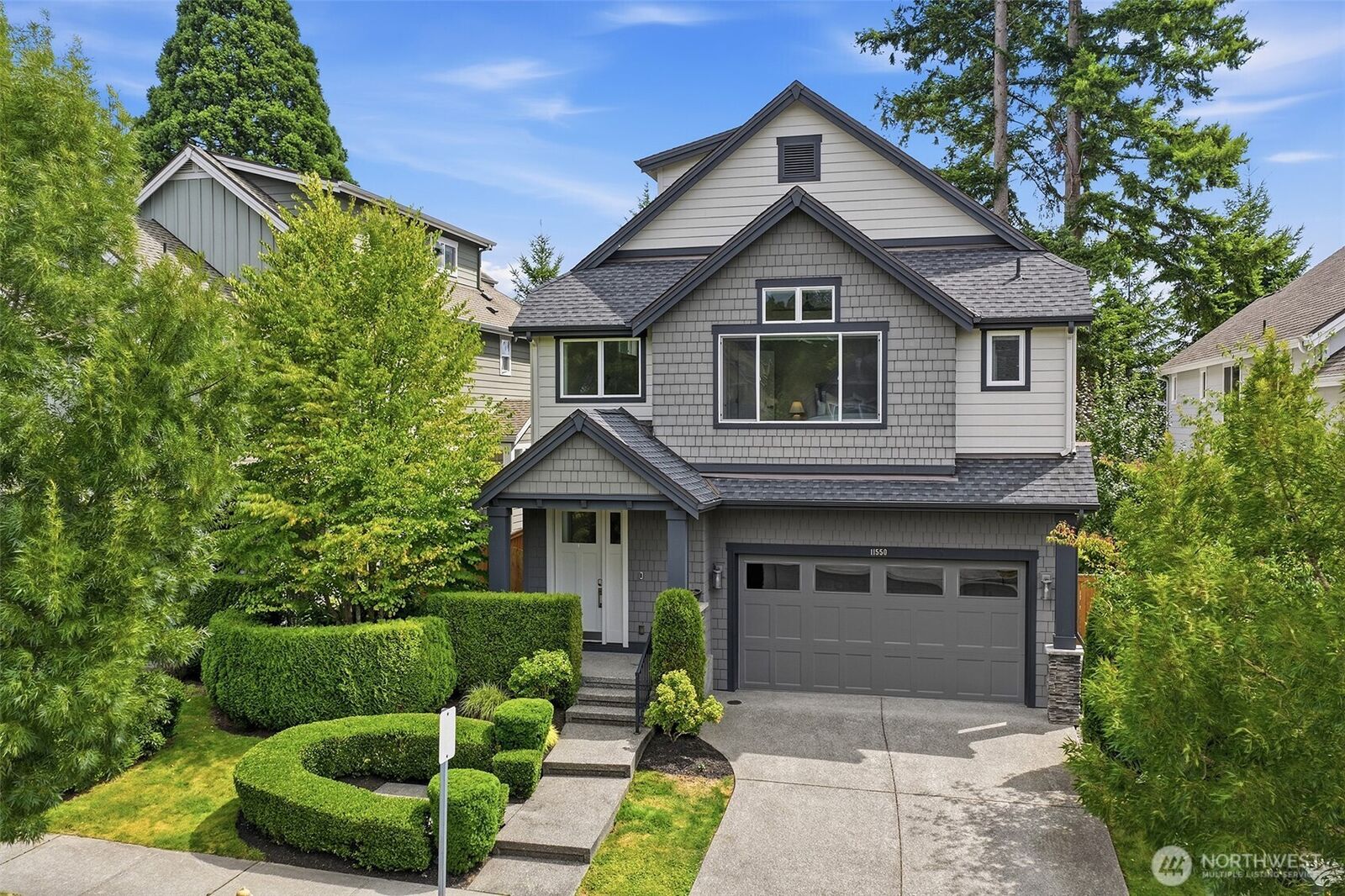 Property Photo: 11550 174th Avenue NE WA 98052