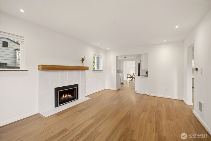 Property Photo:  14323  23rd Place NE  WA 98125 