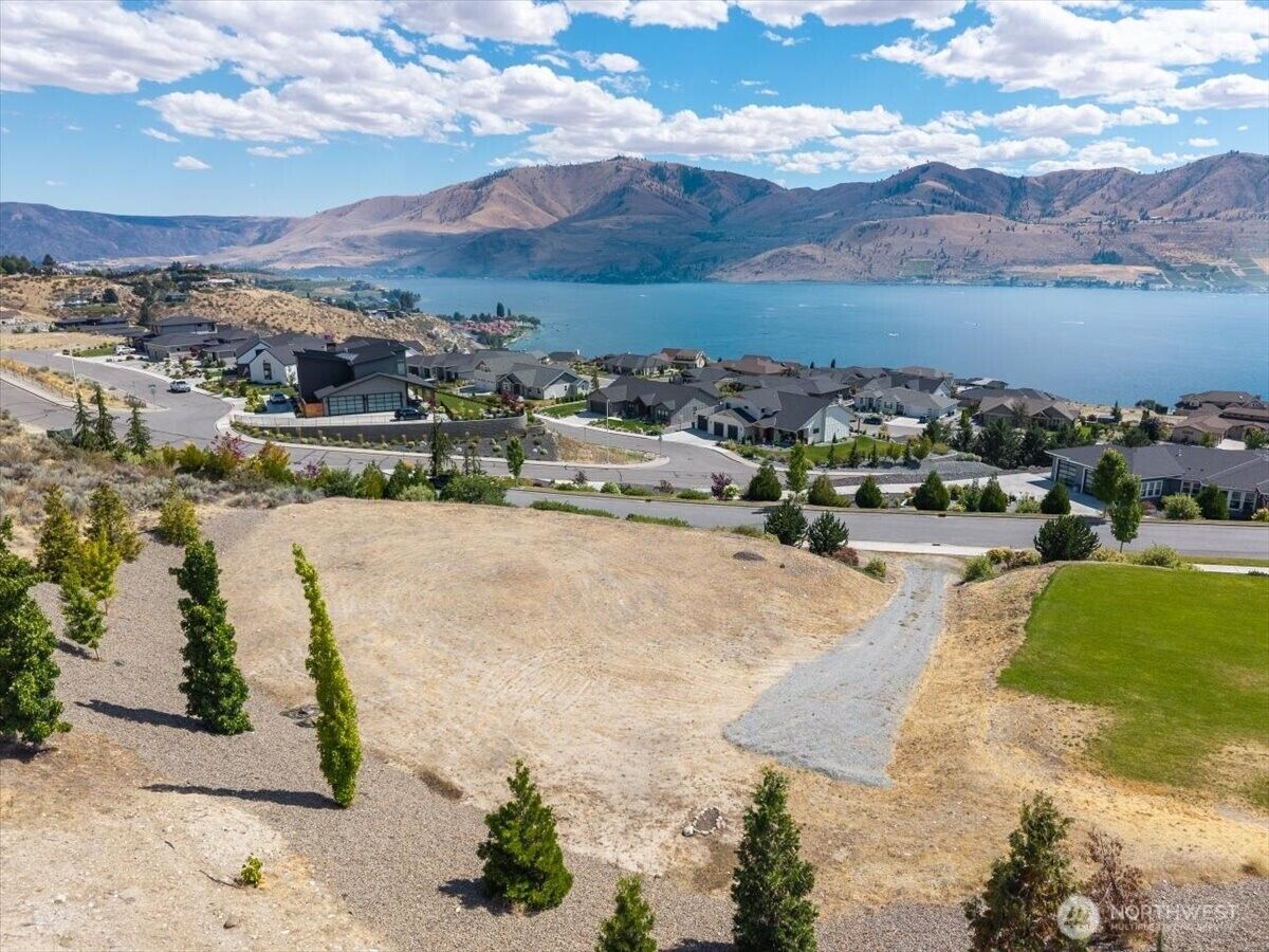 Property Photo: 38 Madrona Lane WA 98816