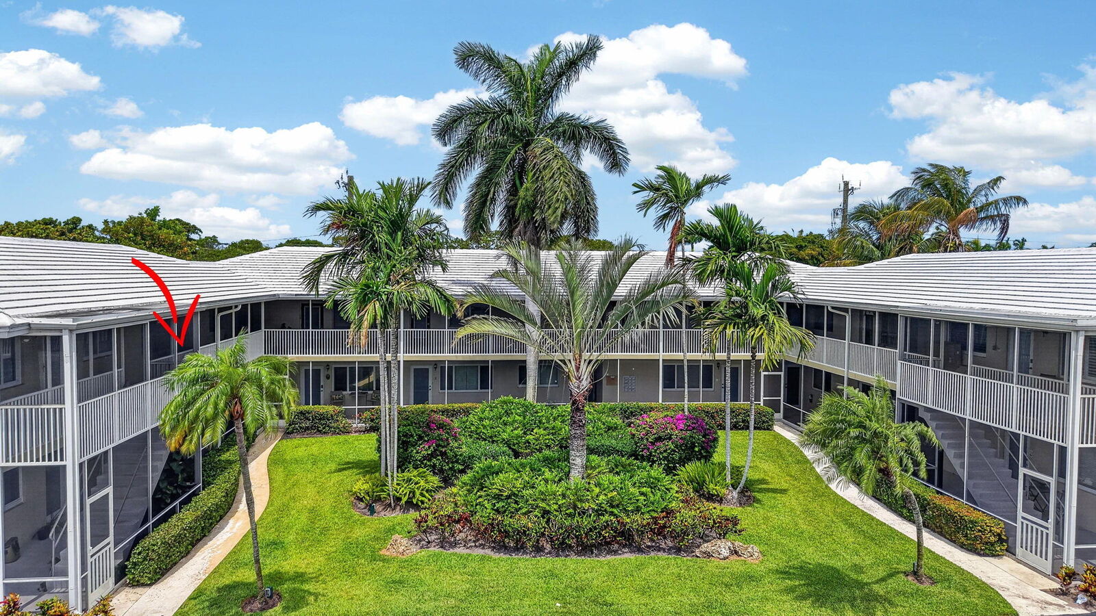 Property Photo:  426 NE 7th Avenue 2B  FL 33483 