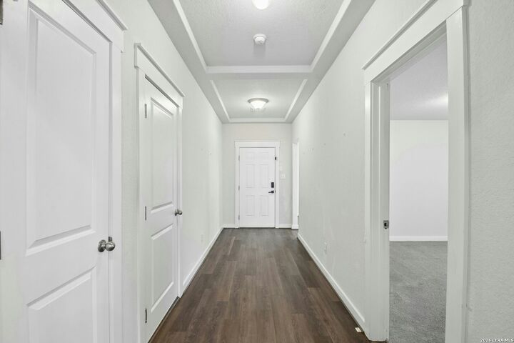 Property Photo:  8231 Noble Crst  TX 78109 