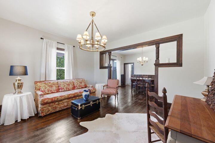 Property Photo:  506 4th St SE  AL 35055 