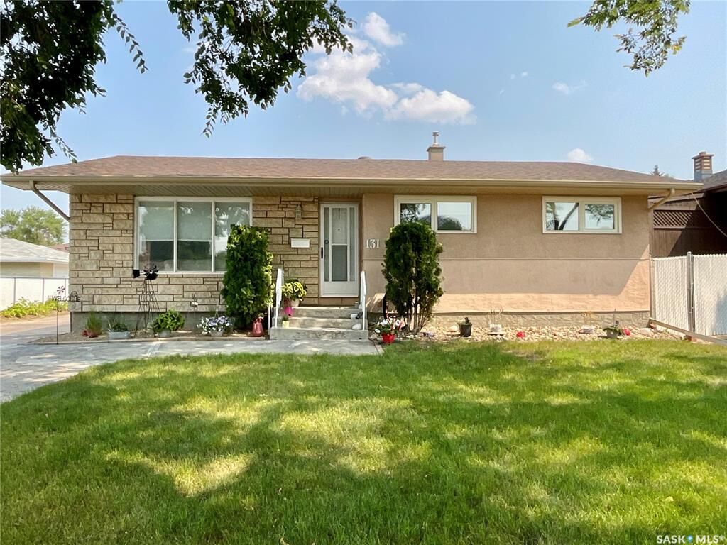 Property Photo:  131 Wells Street  SK S4R 6J2 