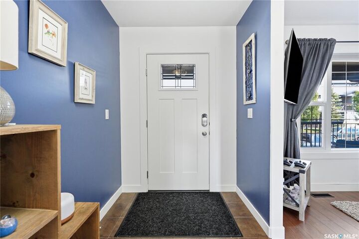 Property Photo:  454 Geary Crescent  SK S7R 0E7 