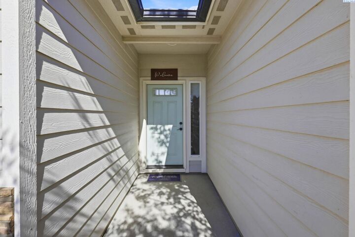 Property Photo: 38205 N 114 Pr NW WA 99320