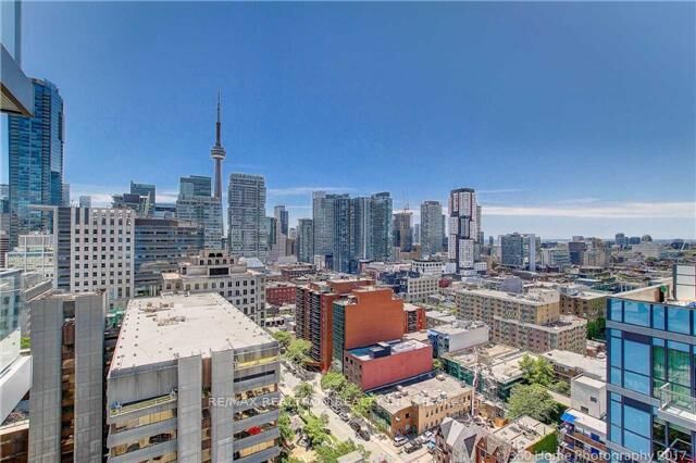 Property Photo:  210 Simcoe Street 2110  ON M5T 0A9 