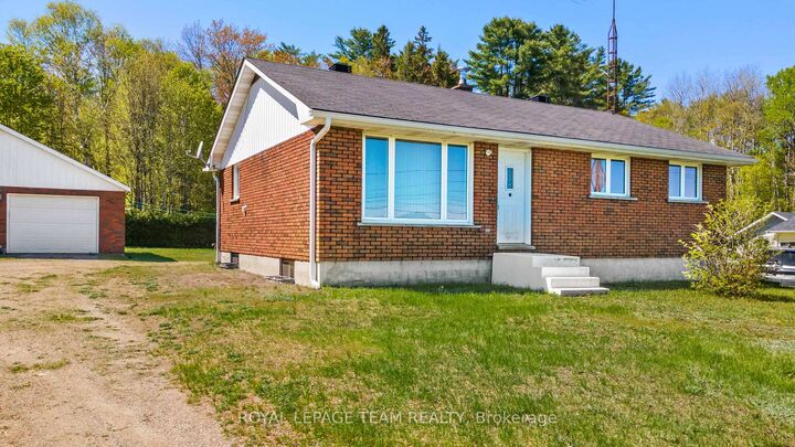 Property Photo: 286 Siberia Road ON K0J 1B0