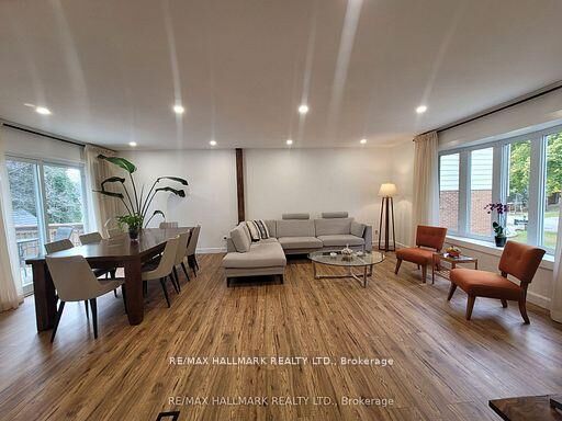Property Photo:  23 Ironshield Crescent  ON L3T 3K7 