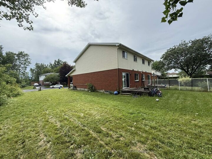 Property Photo:  3055 Northdale Drive  ON K6K 1K2 