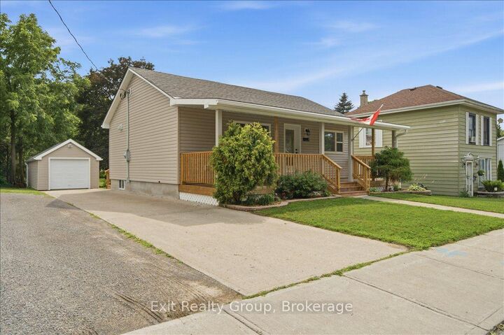 Property Photo:  8 Albert Street  ON K0K 2T0 