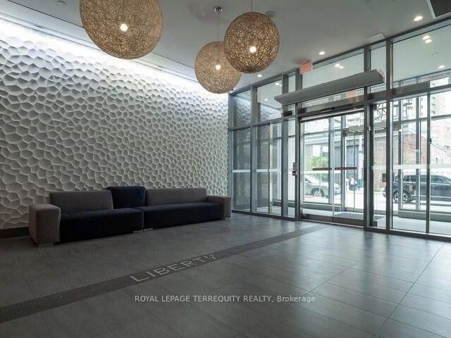 Property Photo: 150 East Liberty Street 1418 ON M6K 3R5