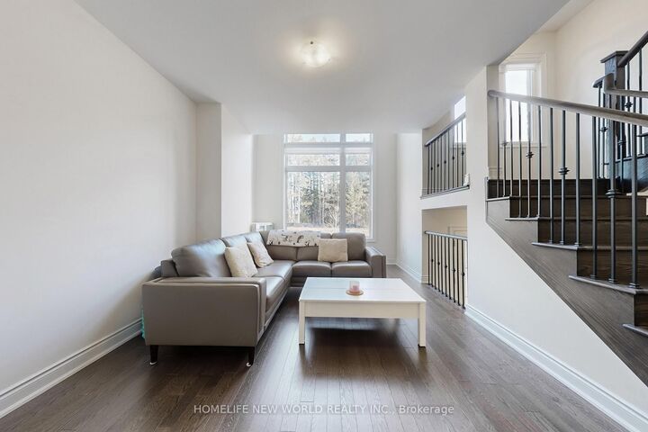 Property Photo: 18 Bennington Road ON L3X 0M8