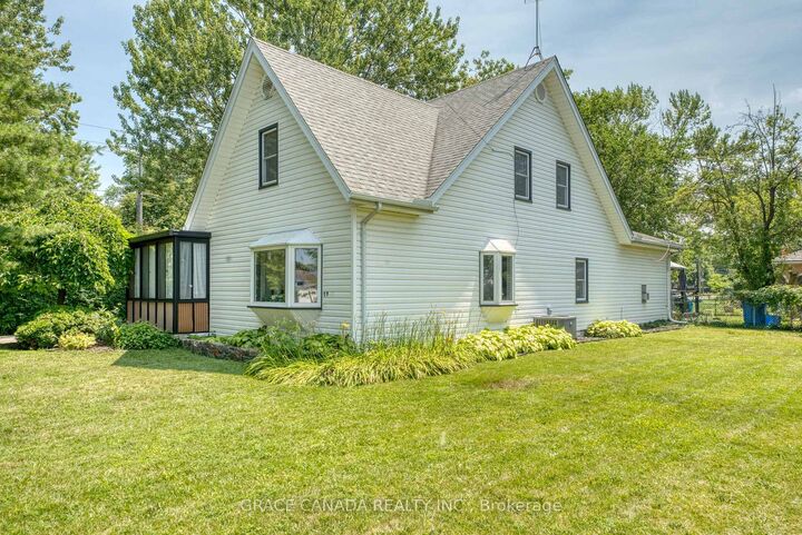 Property Photo:  12437 St Thomas Street  ON N8N 1H7 