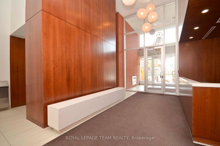 Property Photo:  354 Gladstone Avenue 318  ON K2P 0R4 
