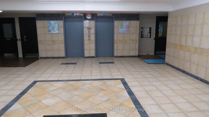 Photo de la propriété:  583 Mornington Avenue 504  ON N5Y 3E9 