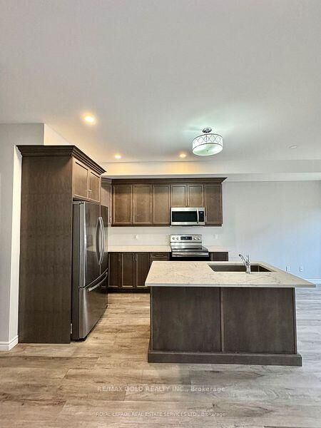 Property Photo:  1183 Duke Street  ON N3H 3V6 