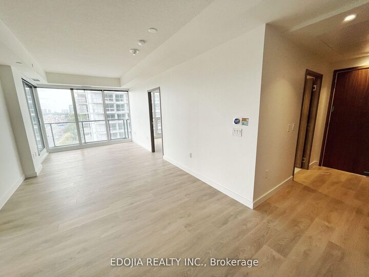 Property Photo:  85 McMahon Drive 1506  ON M2K 0H1 