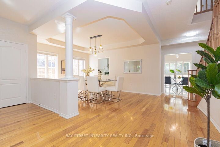Property Photo: 17 Weston Crescent ON L1T 0C7