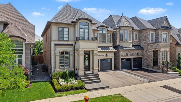 Property Photo: 66 Natalie Way ON L6H 0V4
