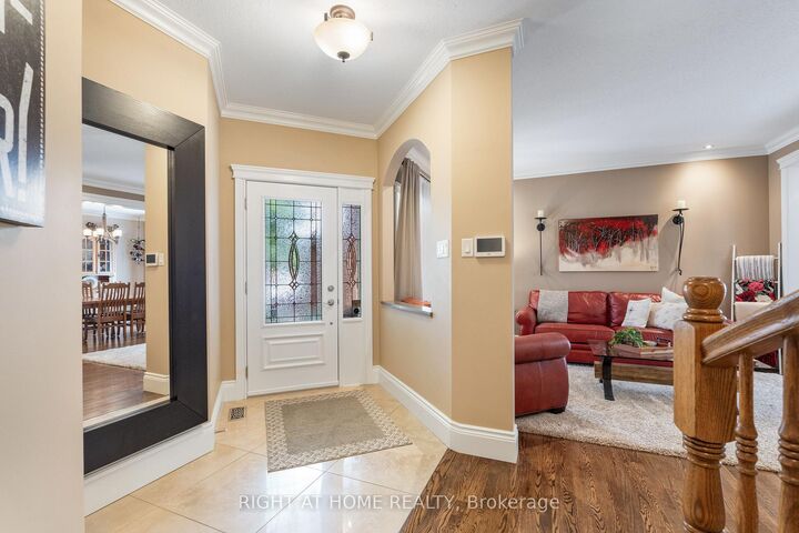 Property Photo: 103 Borealis Crescent ON K1K 4T6