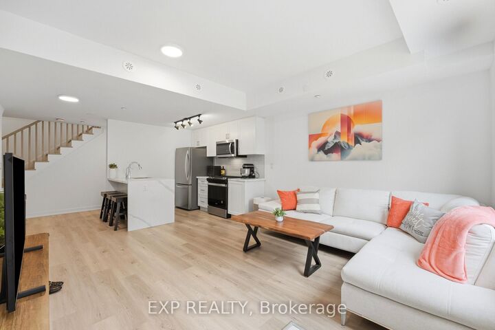 Property Photo:  1475 O'Connor Drive 14  ON M4B 2V5 