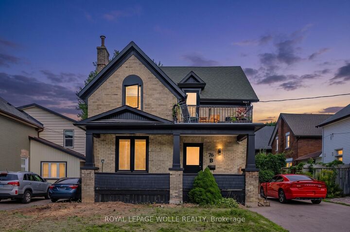 Property Photo:  76 Wellington Street N A  ON N2H 5J6 