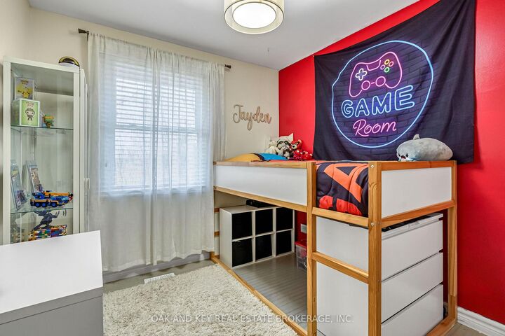 Property Photo: 26 Sinclair Avenue ON N5R 3A8