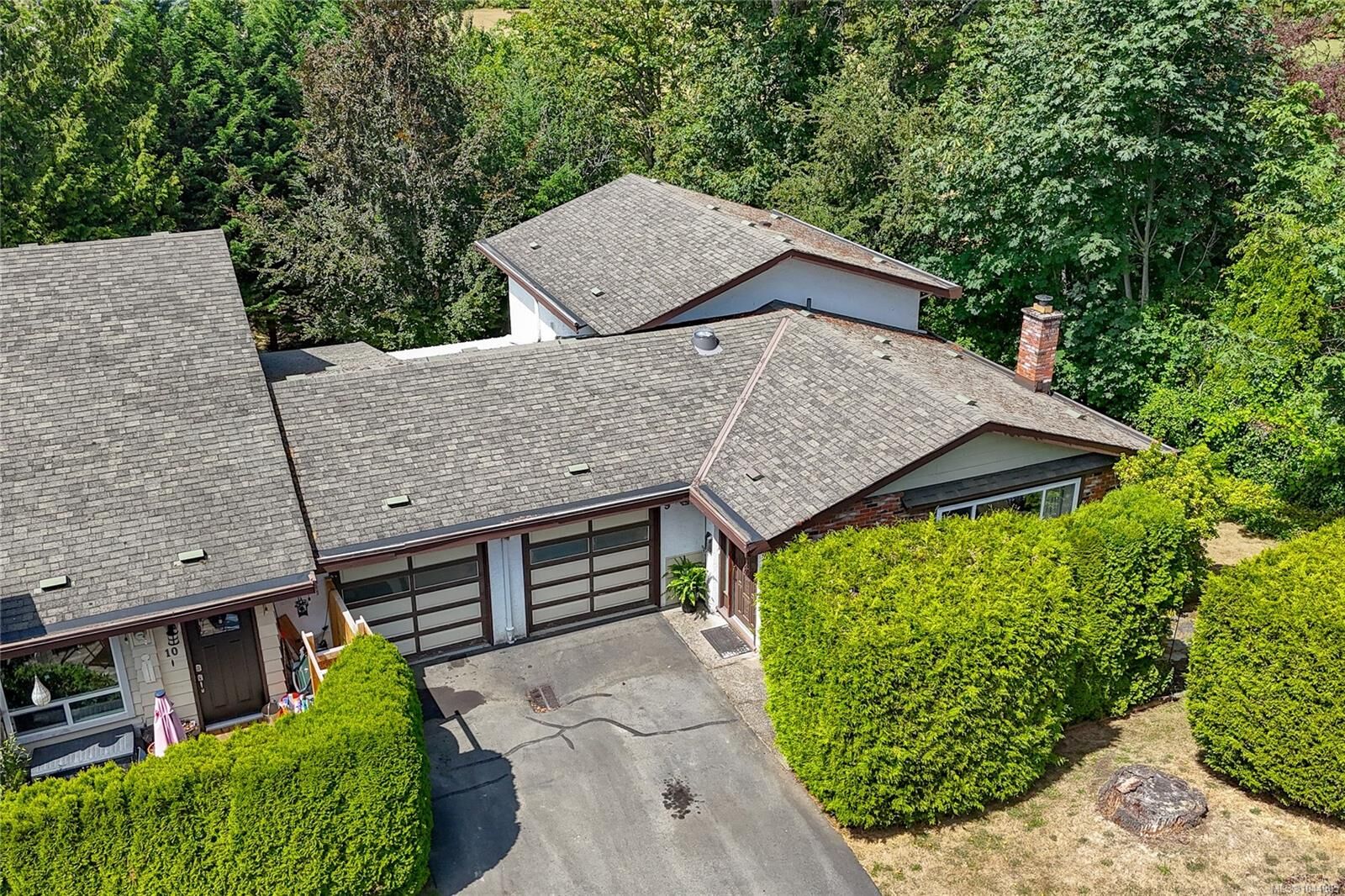 Property Photo: 6172 Alington Rd #9 BC V9L 2E9