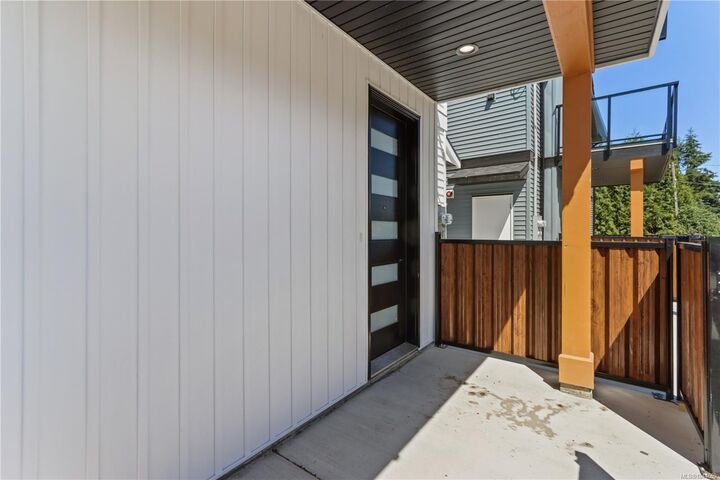 Property Photo: 2190 Jingle Pot Rd #100 BC V9R 6J2