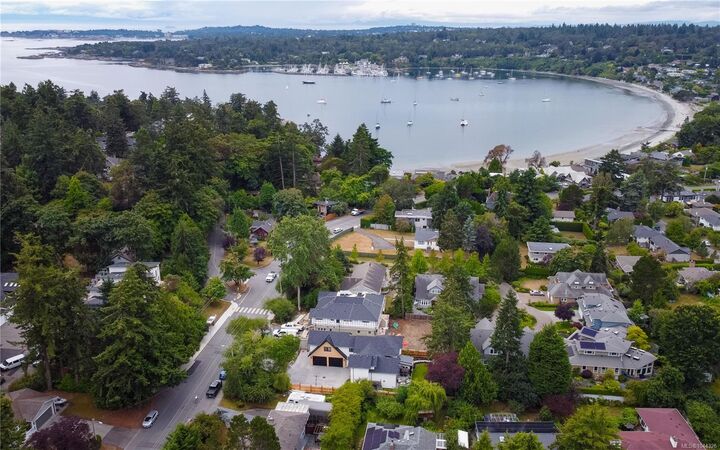 Property Photo: 3942 Telegraph Bay Rd #A BC V8N 4H7