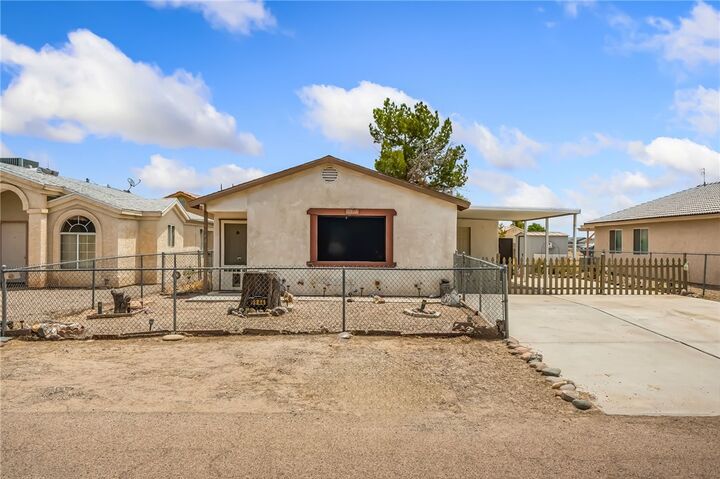Property Photo:  9944 S Needles Drive  AZ 86440 