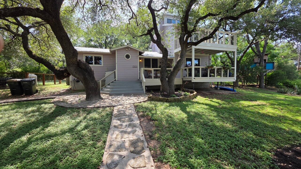 Property Photo:  2802 De Soto Drive  TX 78733 