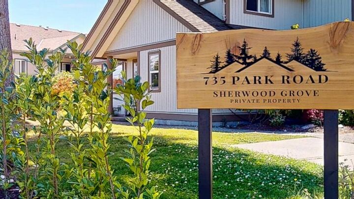 Property Photo: 735 Park Road 34 BC V0N 1V7