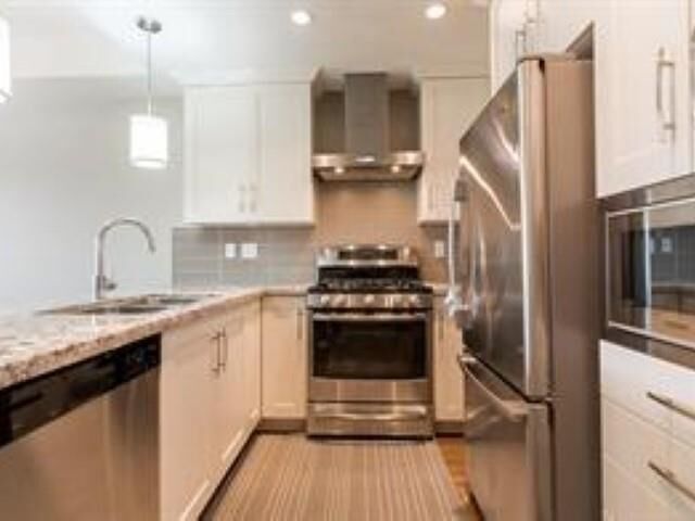 Property Photo: 5055 Springs Boulevard #214 BC V4M 0A5