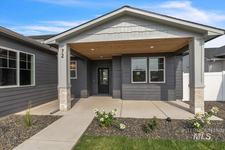 Property Photo:  72 S Ravine Way  ID 83687 