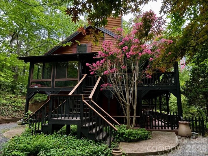 Property Photo:  696 Top Of The Mountain Road  NC 28739 