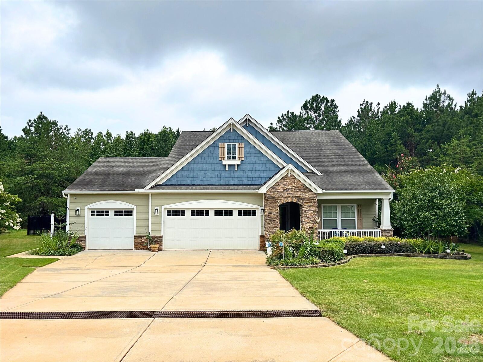 Property Photo: 10177 Lakeshore Drive SC 29720
