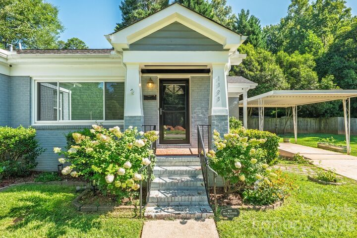 Property Photo:  1323 Carolyn Drive  NC 28205 