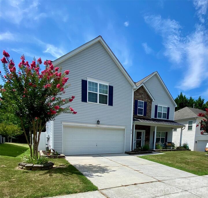 Property Photo:  5813 Parkstone Drive  NC 28104 
