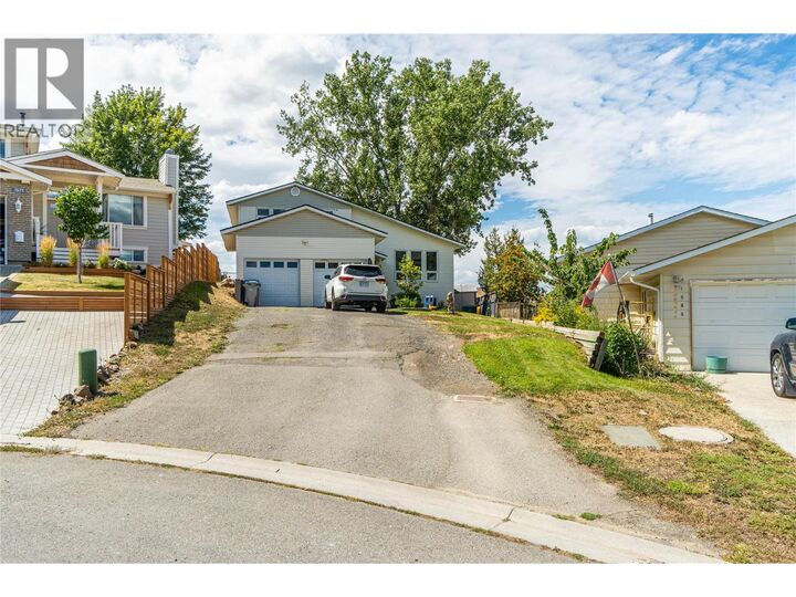 Property Photo: 1579 Napier Place BC V2B 7S1