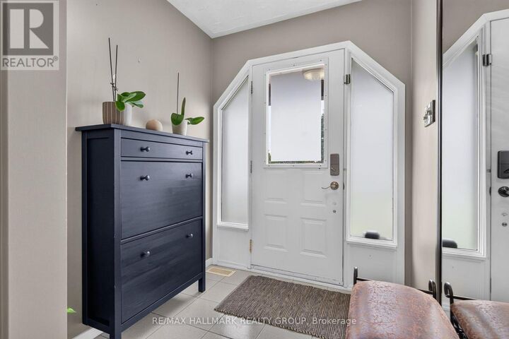 Property Photo: 24 Bergevin Street ON K0C 2B0