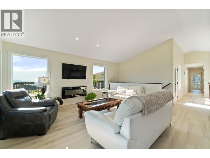 Property Photo: 2545 Panoramic Way BC V0E 1H0