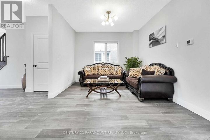 Property Photo:  2997 Doyle Drive  ON N6M 2G8 