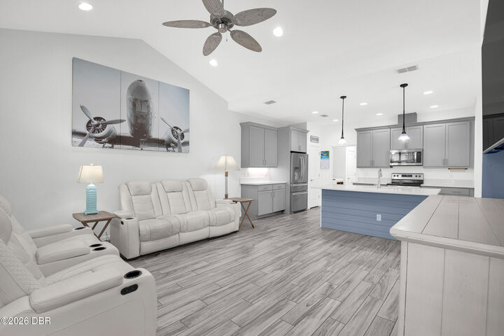 Property Photo: 495 Landshark Boulevard FL 32124