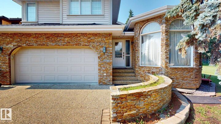 Property Photo: 852 Wheeler Road NW AB T6M 2E1