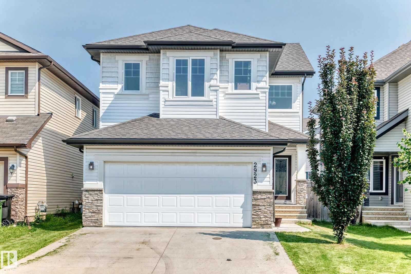 Property Photo: 2923 16 Street NW AB T6T 0V8