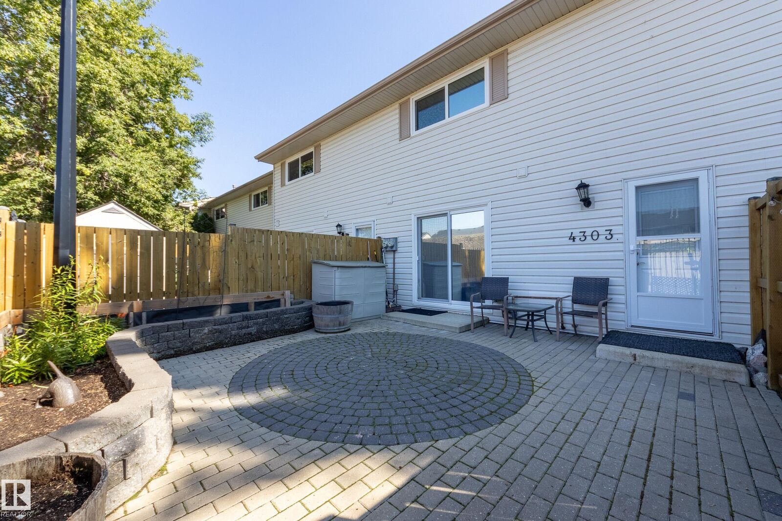 Property Photo: 4303 46 Street AB T7Z 1J5
