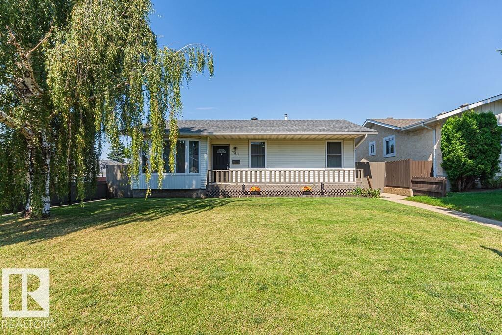 Property Photo: 3612 18 Avenue NW AB T6L 3C2