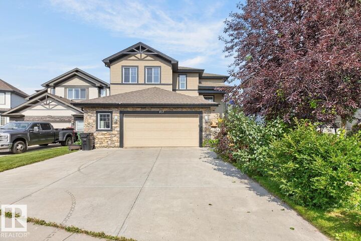 Property Photo:  817 Southfork Green  AB T9E 0P4 