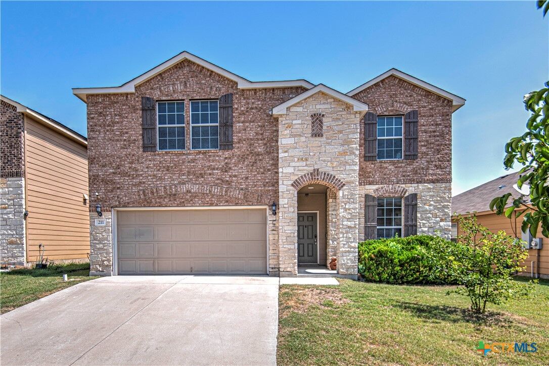 Property Photo: 211 W Orion Drive TX 76542